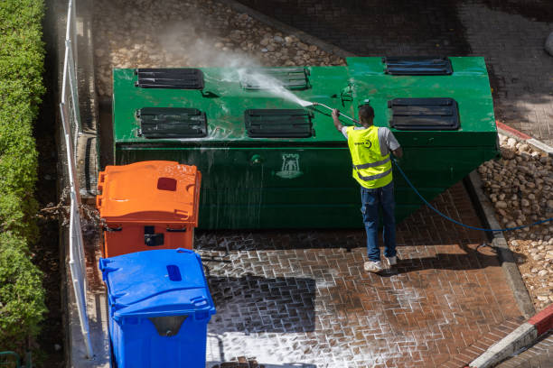 Best Roof Pressure Washing  in Oakland, IA